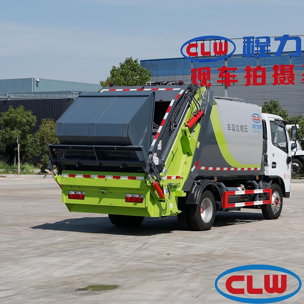 1739696554 Chengliwei CLW5071ZYS6 Compressed Garbage Truck Powerful Efficient Waste Management