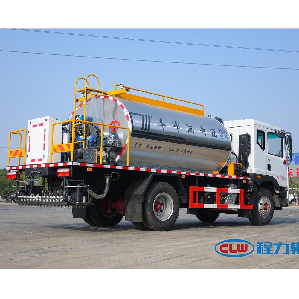 Dongfeng D9 Asphalt Spreader Truck Efficient and Reliable Asphalt Application